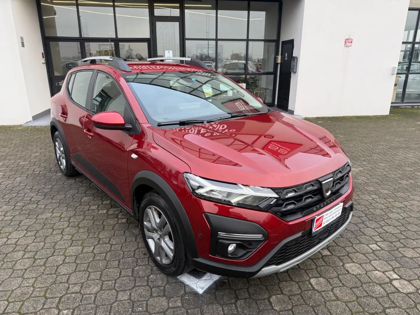 Dacia Sandero Sandero Stepway 1.0 TCe ECO-G Essential Rosso - 2