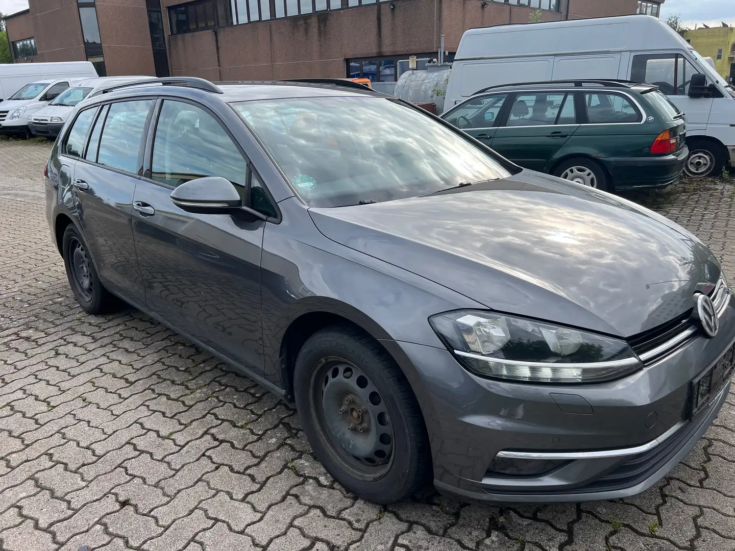 Volkswagen Golf Variant Comfortline BMT/Start-Stopp Gris - 2