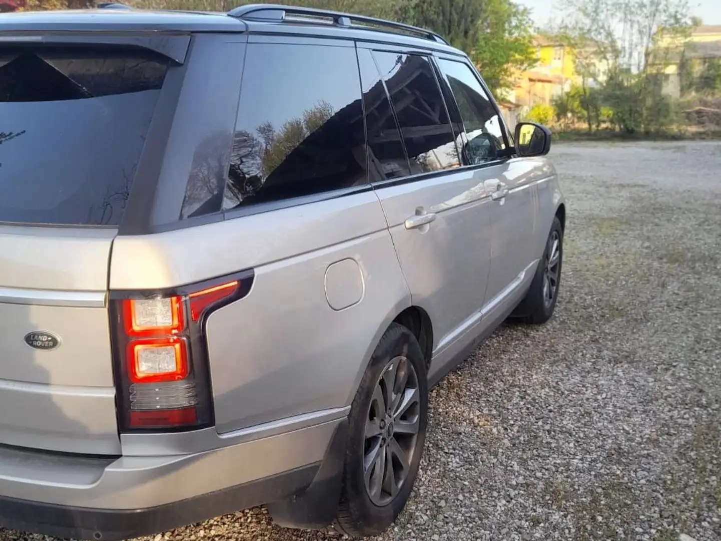Land Rover Range Rover VOGUE Stříbrná - 1
