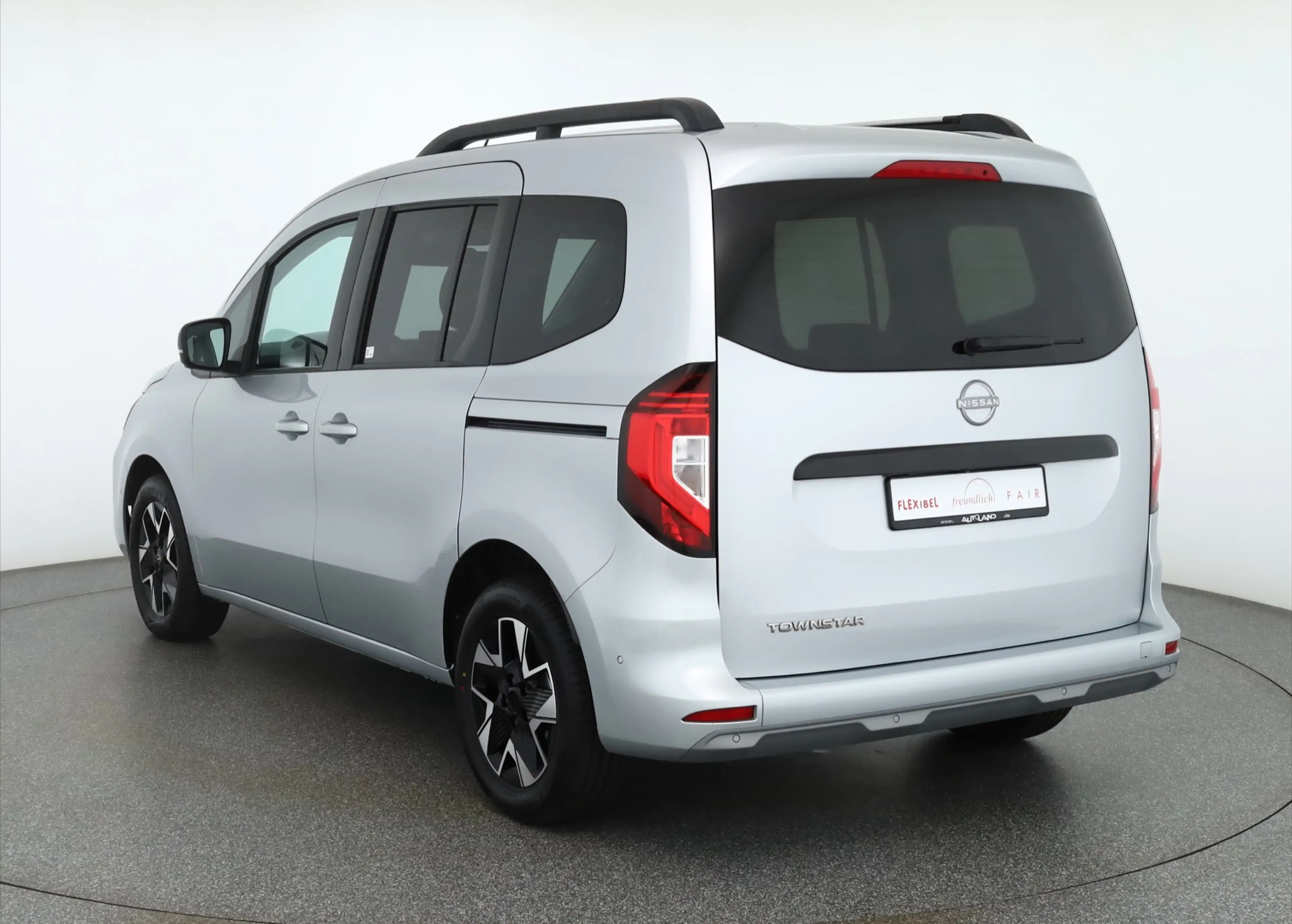 Nissan Townstar Kombi 1.3 DIG-T L1 Tekna LED Navi 360° — photo 3