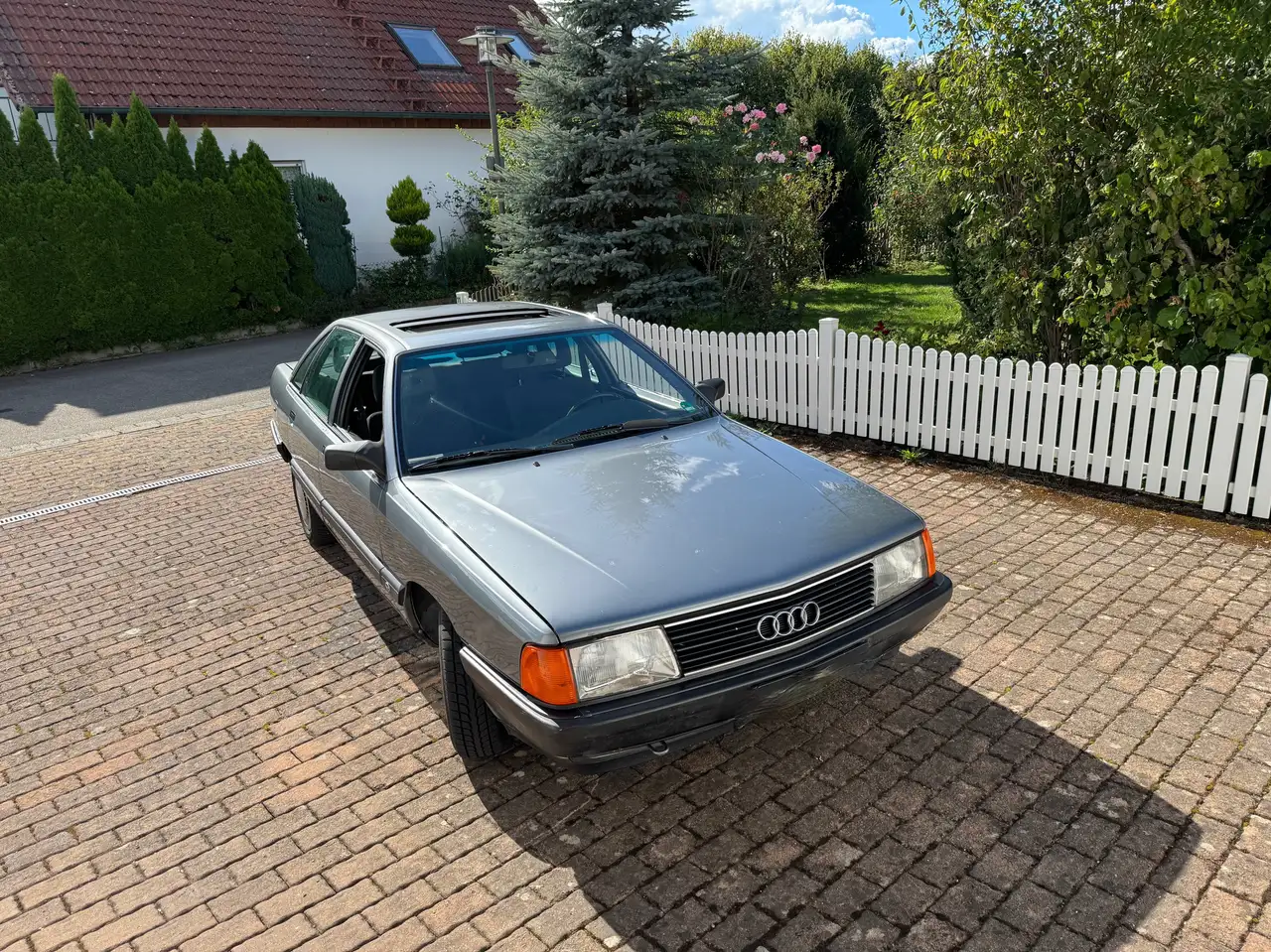 Audi 100 2.3 E Komfort, foto 3