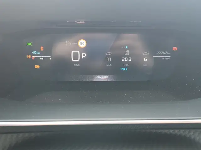Peugeot 208 view 15