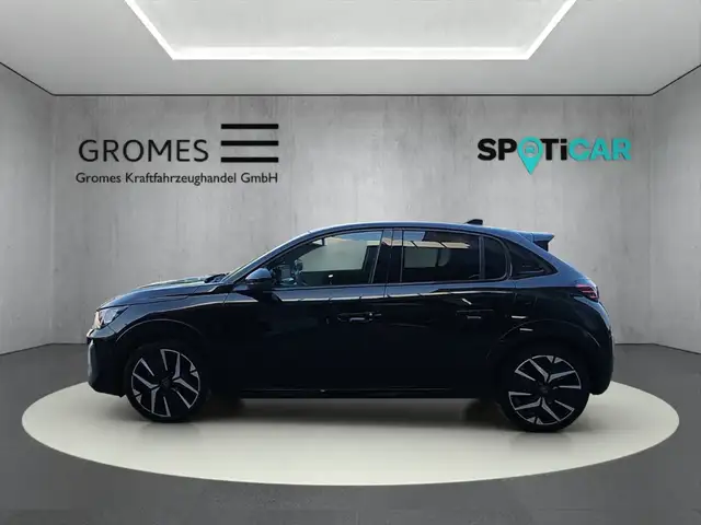 Peugeot 208 view 6