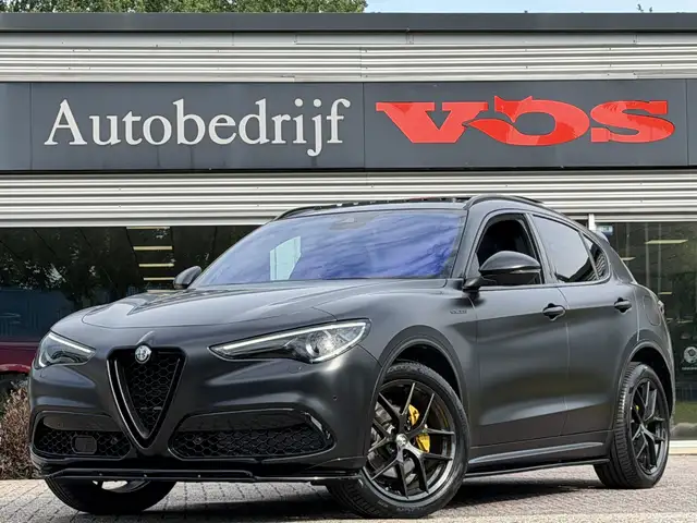 Alfa Romeo Stelvio 2.0 T AWD Veloce | Panodak | ACC | H&K audio | Mem