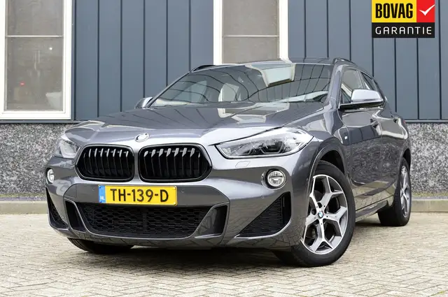 BMW X2 sDrive18i M-Sport Rijklaarprijs-Garantie Panoramad