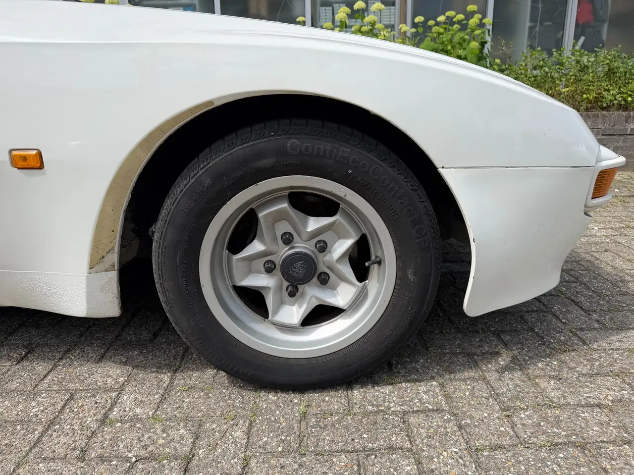 Porsche 944 2.5 Coupé (origineel Nederlands), foto 3