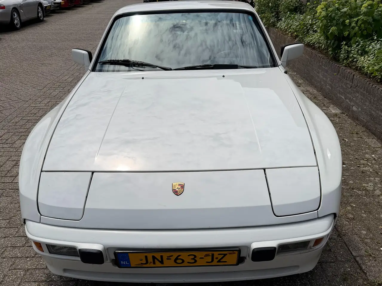 Porsche 944 2.5 Coupé (origineel Nederlands), foto 2