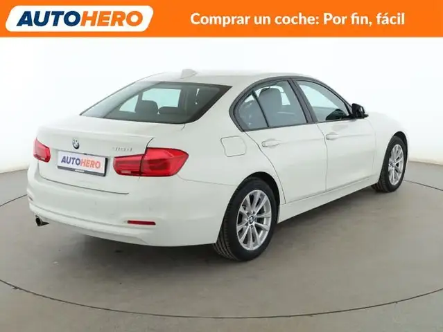 BMW 3 Series view 6