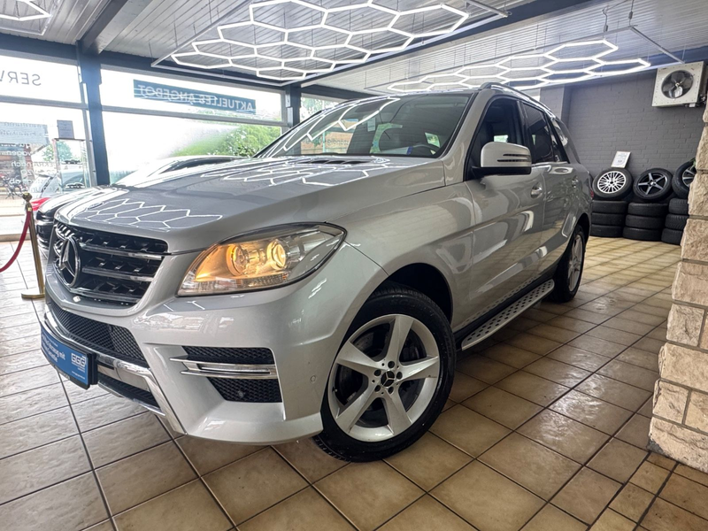 Mercedes-Benz ML 350 CDI AMG LINE BlueTec*AHK*BT*ELEK-SITZ*SHZ — photo 6