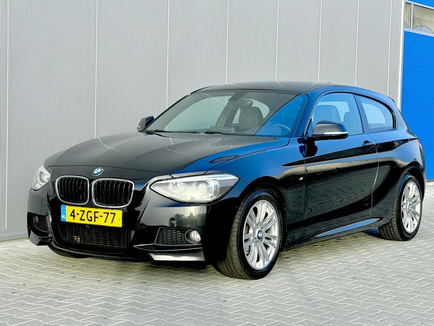 BMW 116 1-serie 116i M Pakket | Xenon | Navi | Leer | Vol Noir - 1