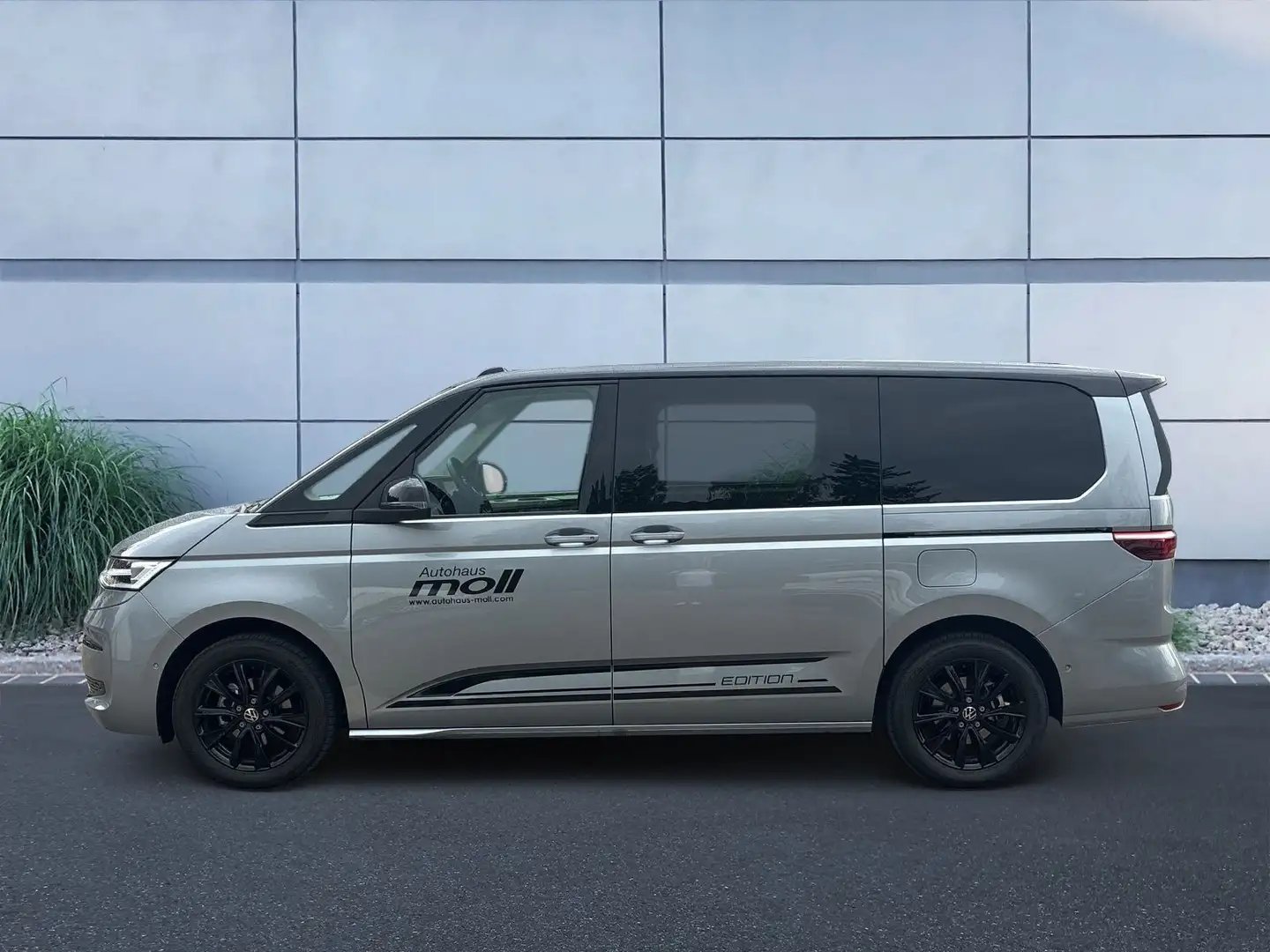Volkswagen T7 Multivan Edition 2,0 TDI 7-Gang-DSG langer Überh Plateado - 2