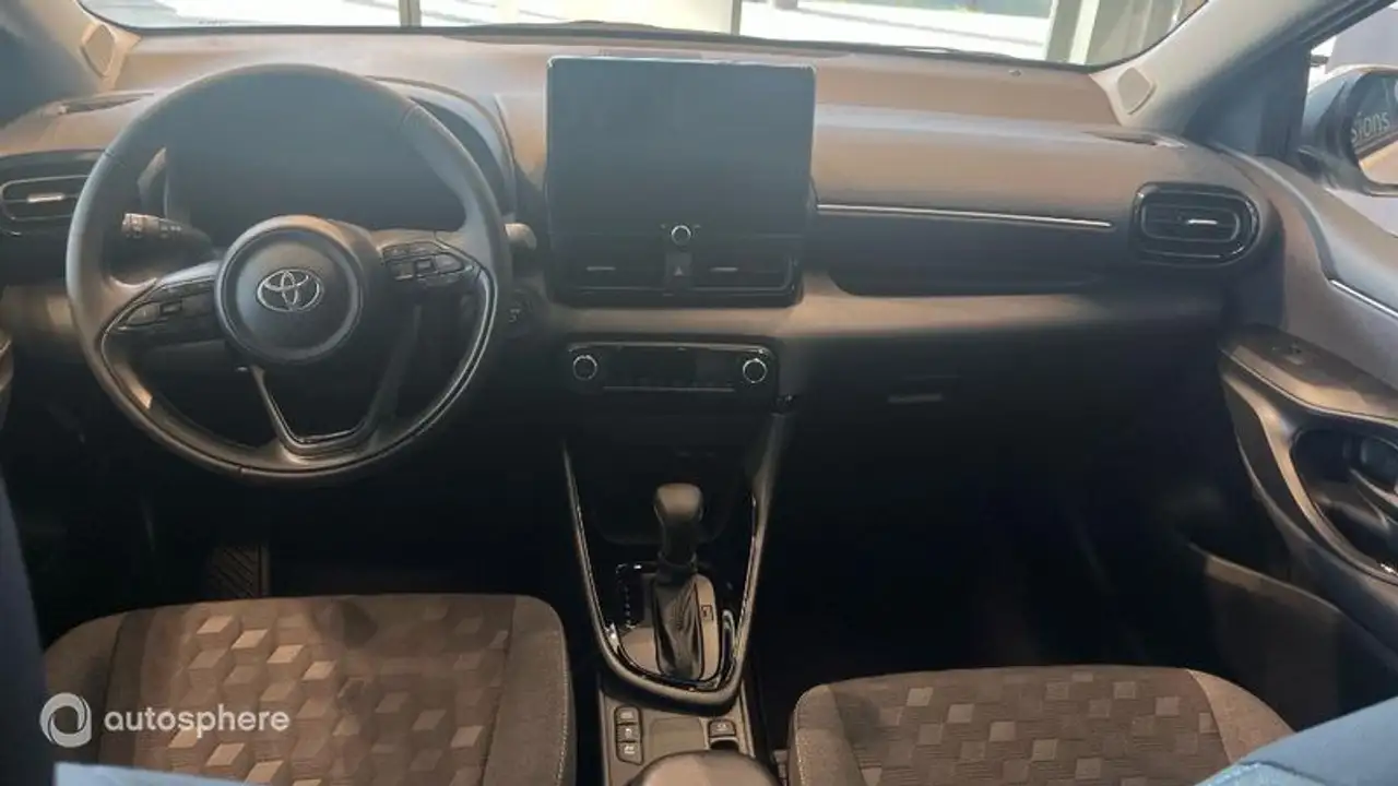 Toyota Yaris Yaris — photo 7