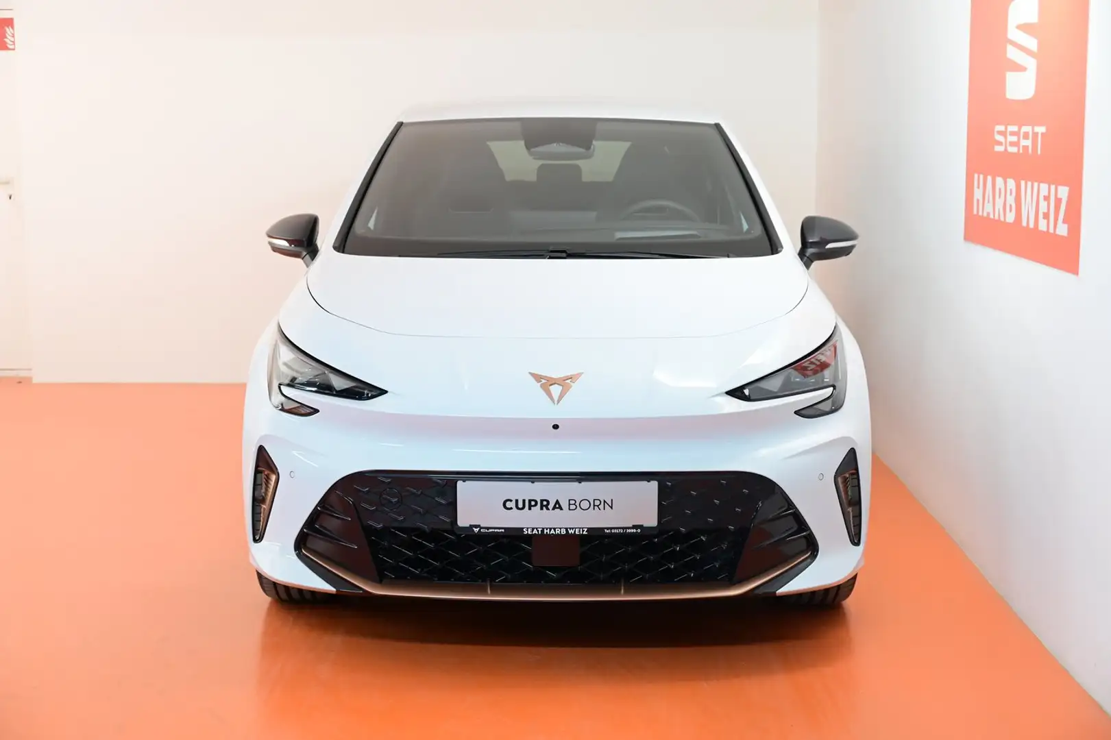 CUPRA Born PLUS 58/61 140kW/190PS Weiß - 2