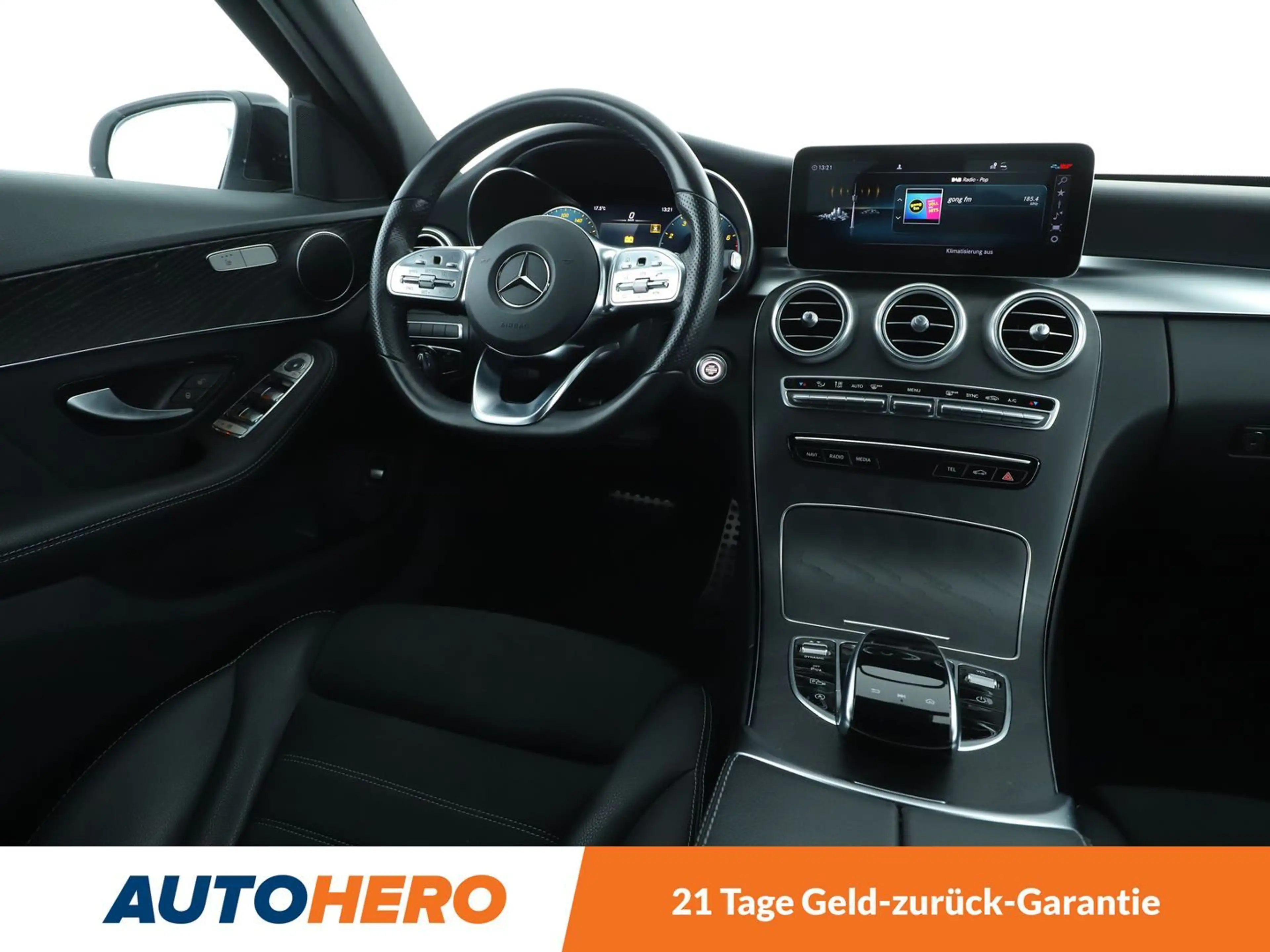 Mercedes-Benz C 400 C 400 4Matic AMG Line — photo 13