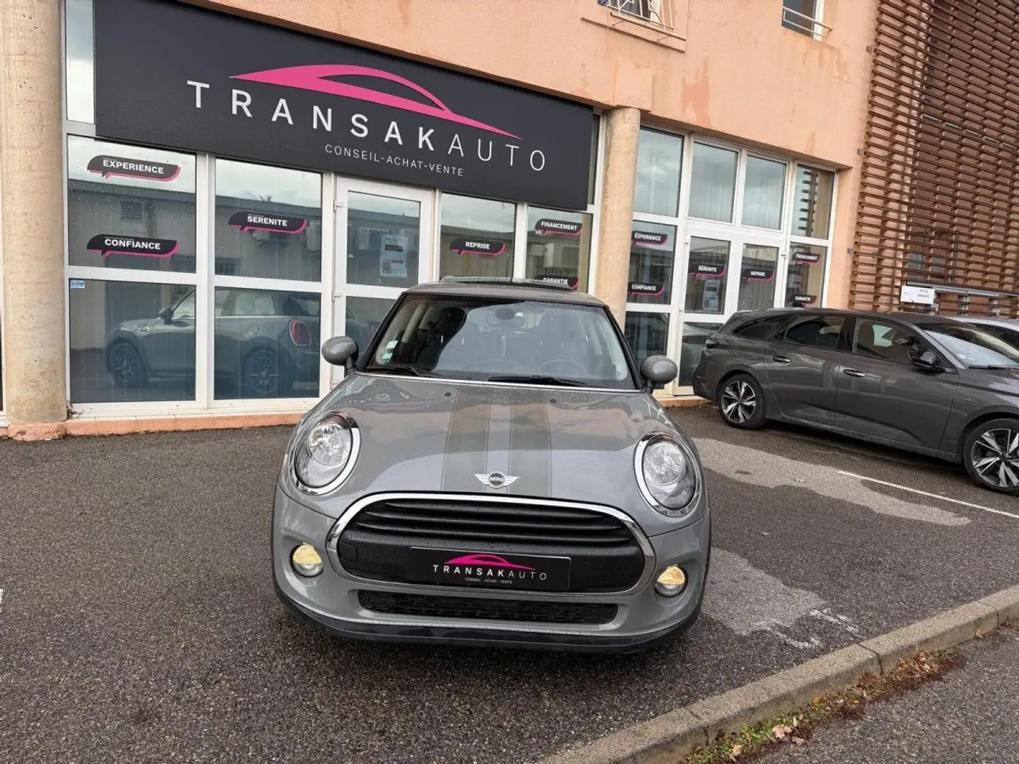 MINI Cooper One (F56) 3 Portes 1.2 i 12V 102 cv Marylebone Gris - 2