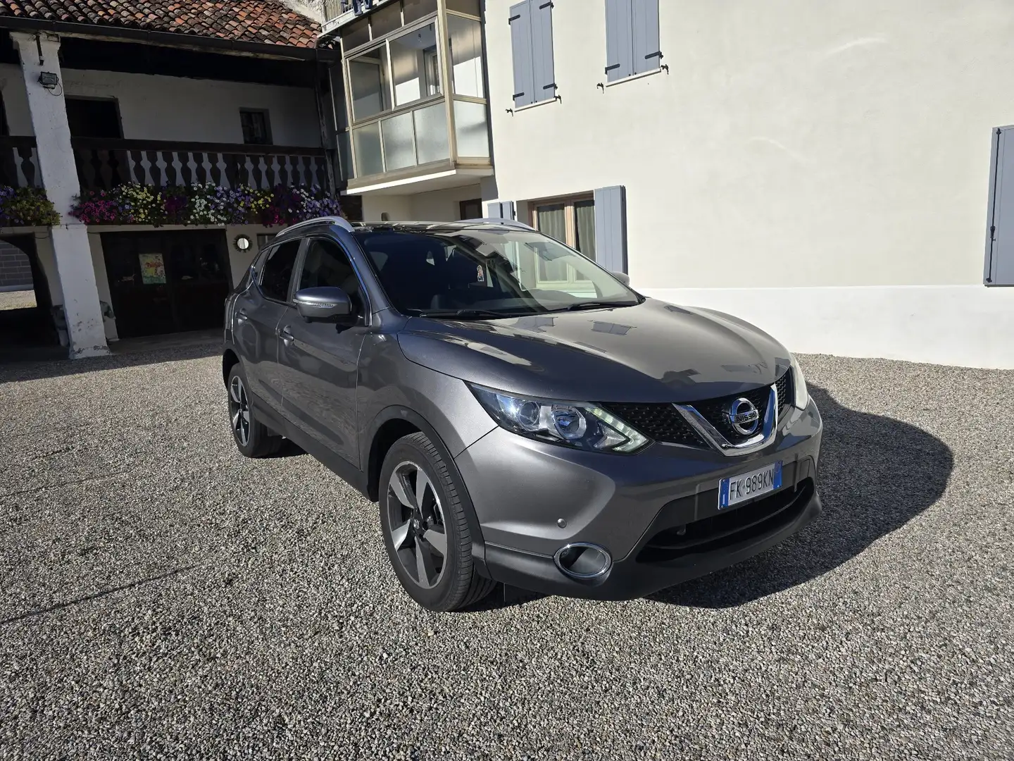 Nissan Qashqai Qashqai II 2017 1.5 dci N-Connecta 110cv Grigio - 1