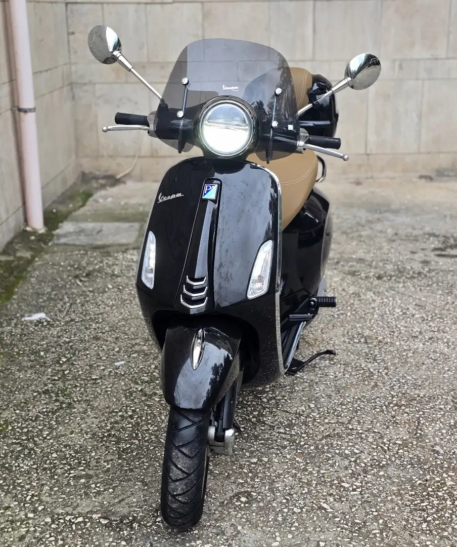 Vespa Primavera 125 Nero - 1