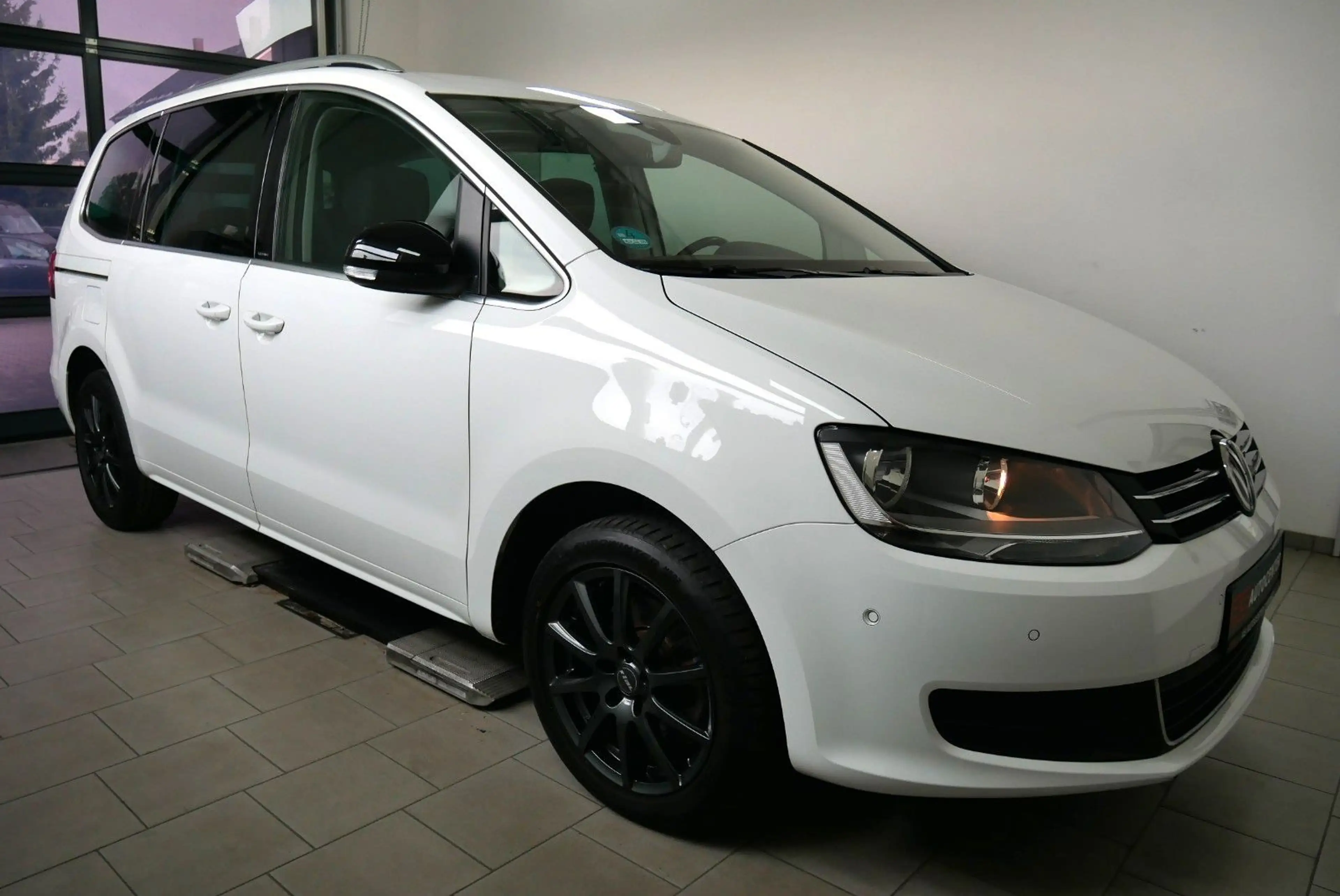 Volkswagen Sharan IQ.DRIVE DSG ACC Totwinkel Keyless PDC