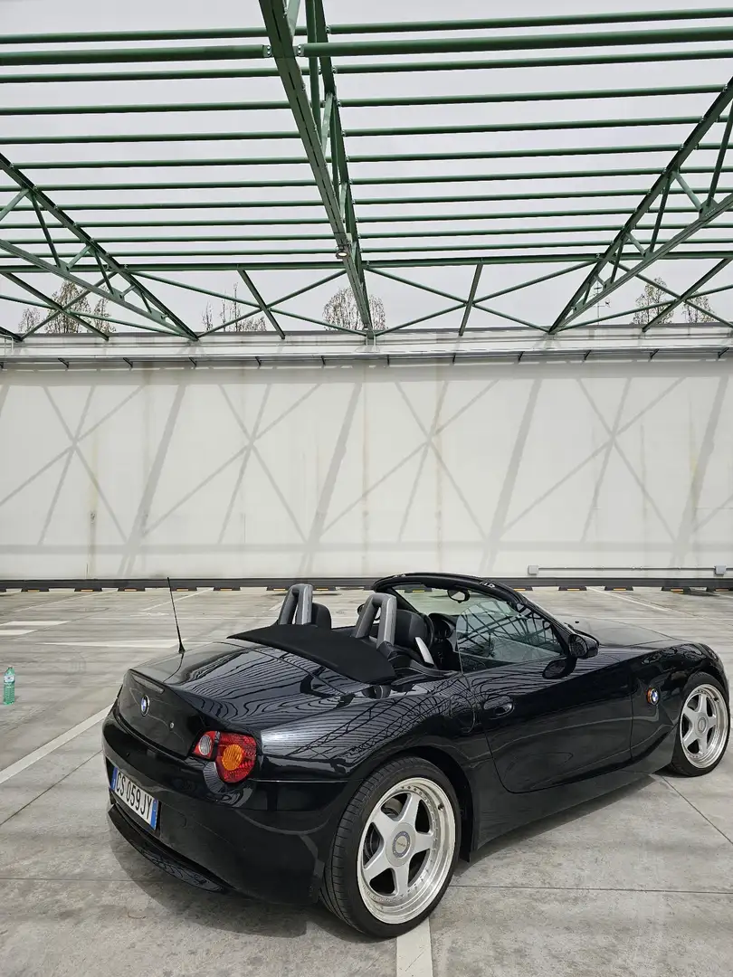 BMW Z4 Roadster 2.2i - 1