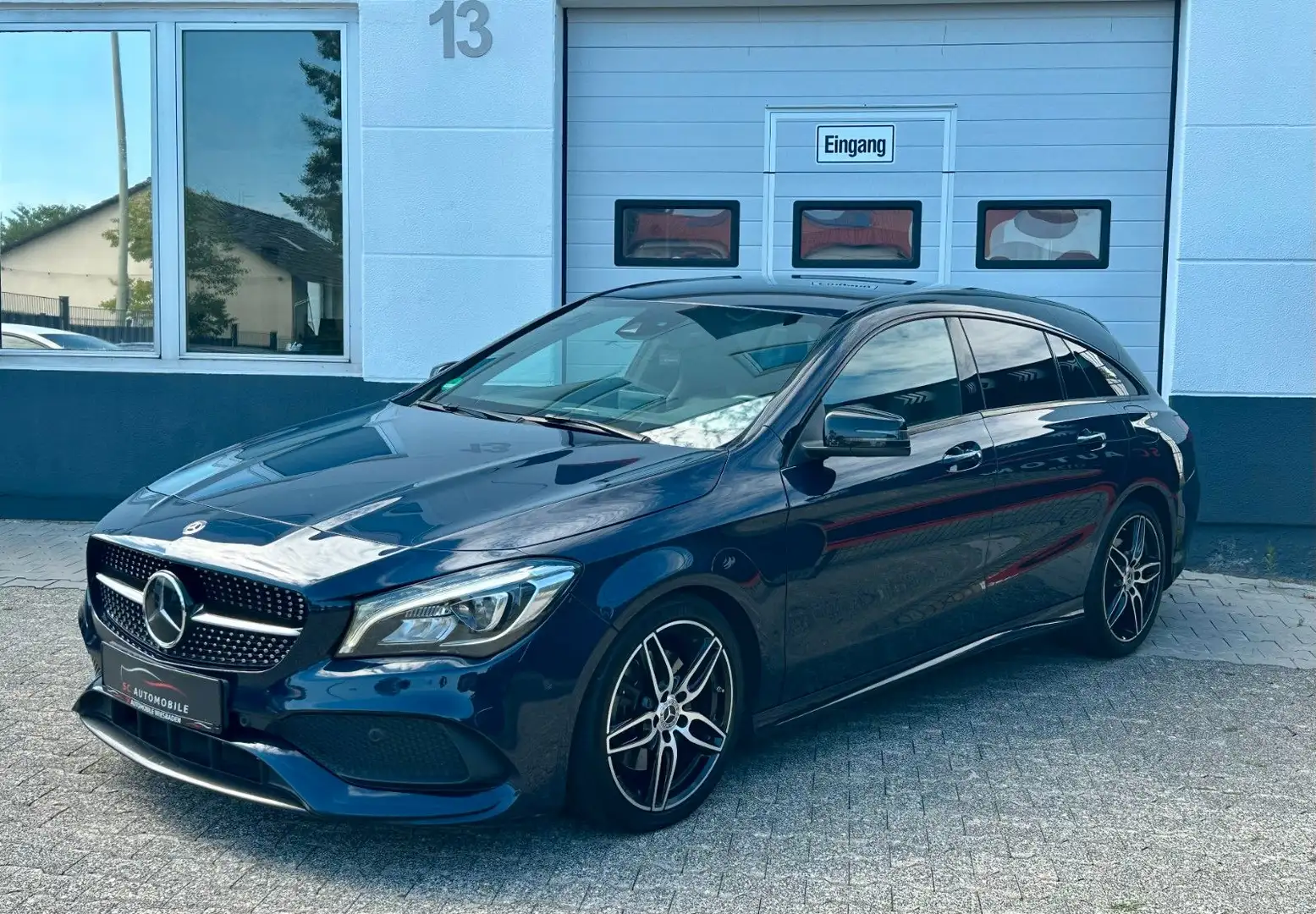 Mercedes-Benz CLA 220 d Shooting Brake| AMG-LINE | UNFALLFREI | Bleu - 2