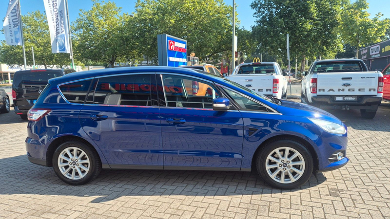Ford S-Max S-MAX Titanium 7 Sitze — photo 8