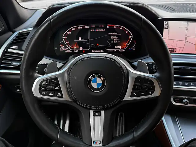 BMW X5 M view 13