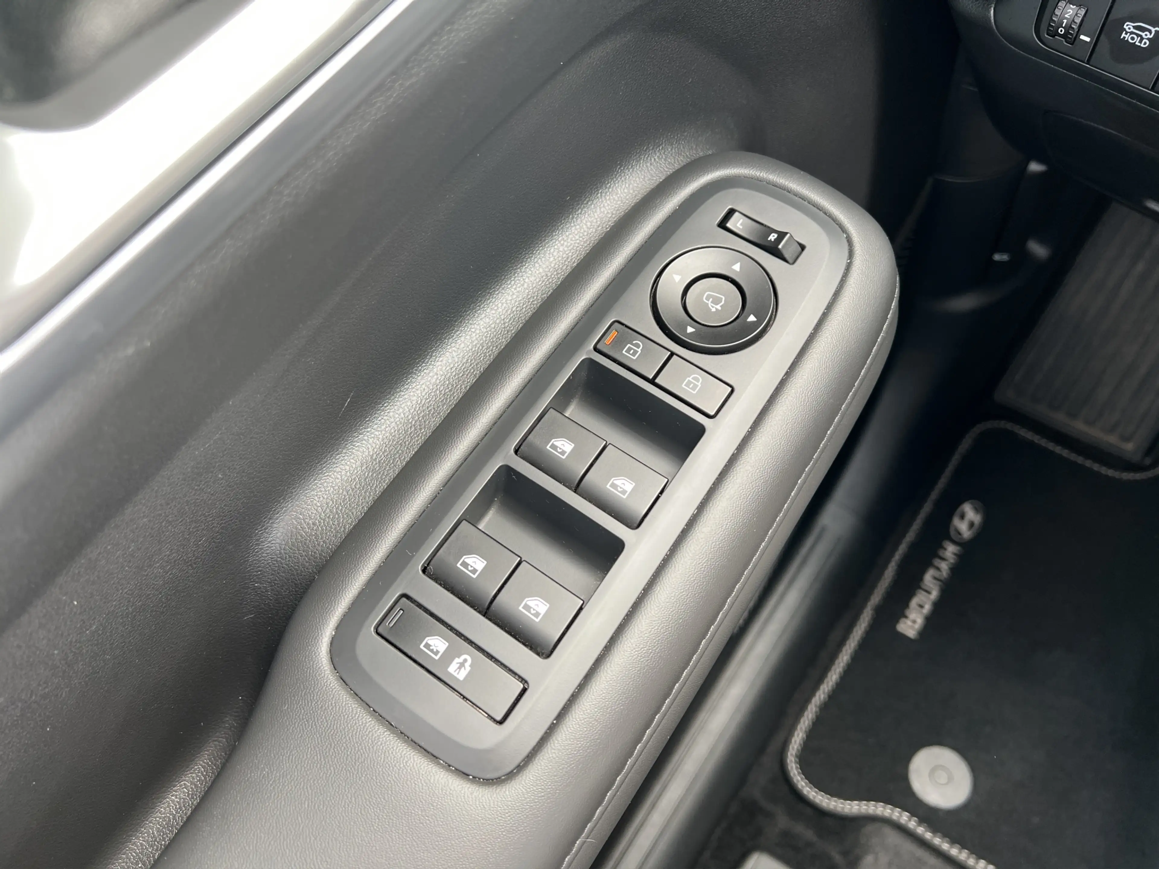 Hyundai SANTA FE 1.6 T-GDI 252pk PHEV Premium Plus 4WD 7p. | Elektr — photo 16