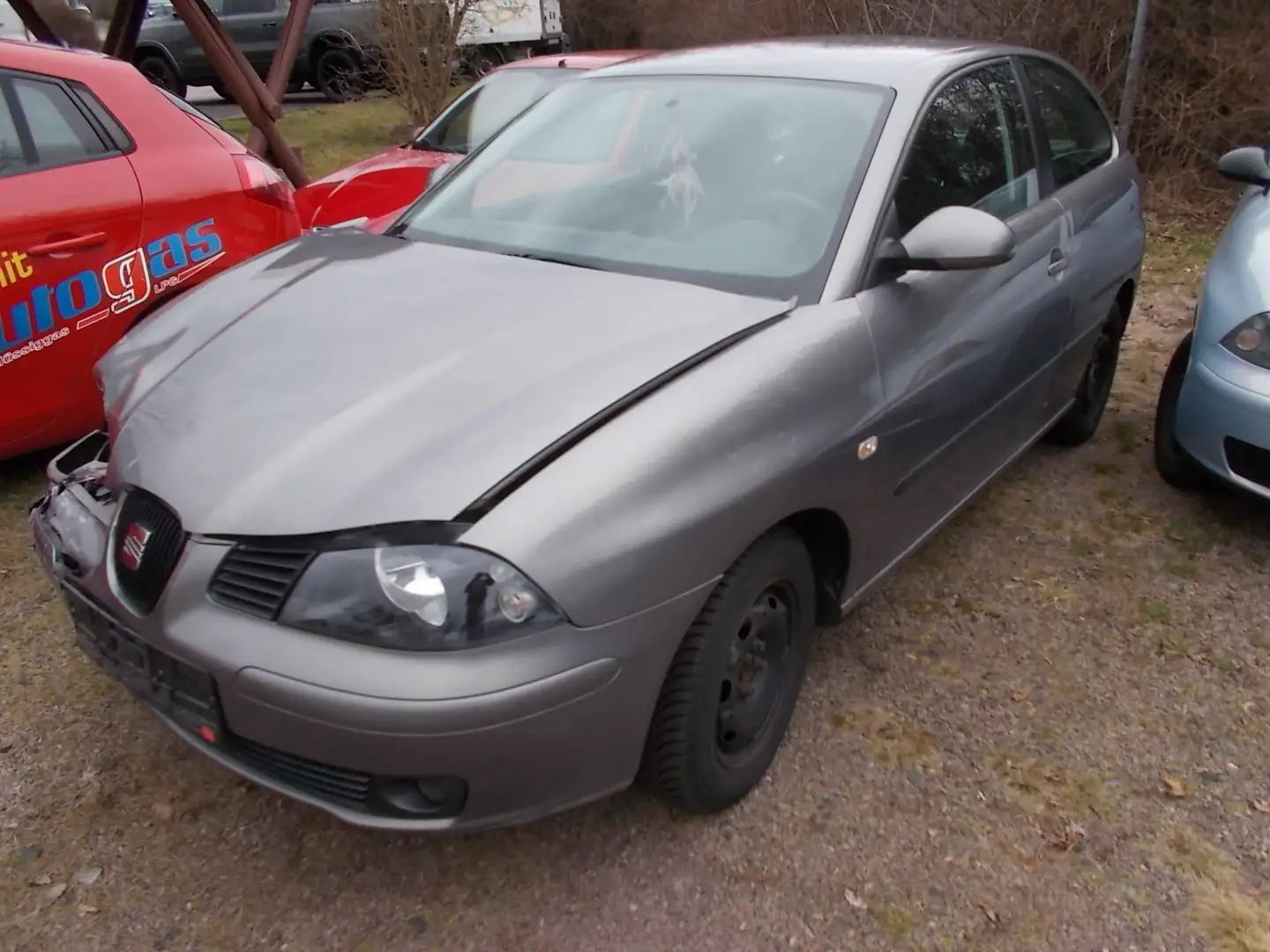 SEAT Ibiza Sport Edition 1.4 16V + UNFALL Gris - 1