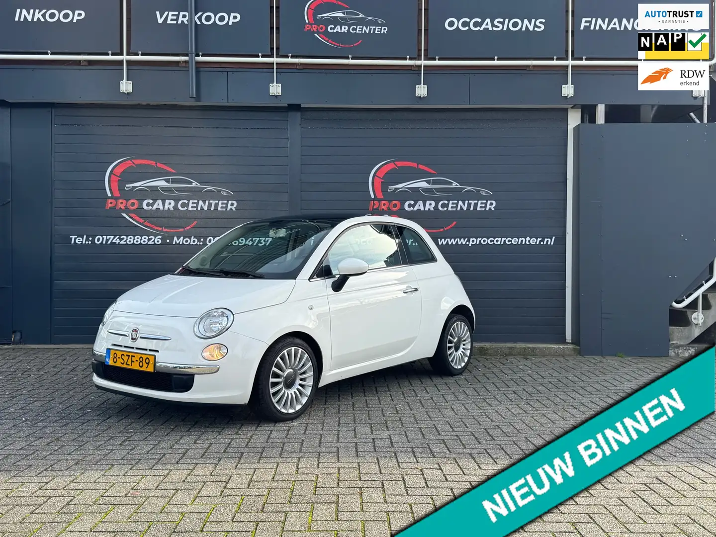 Fiat 500 0.9 TwinAir Lounge PANO|AIRCO|1e EIGENAAR|EL.RAMEN Wit - 1