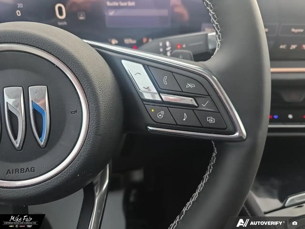 Buick Envision снимка Buick Envision