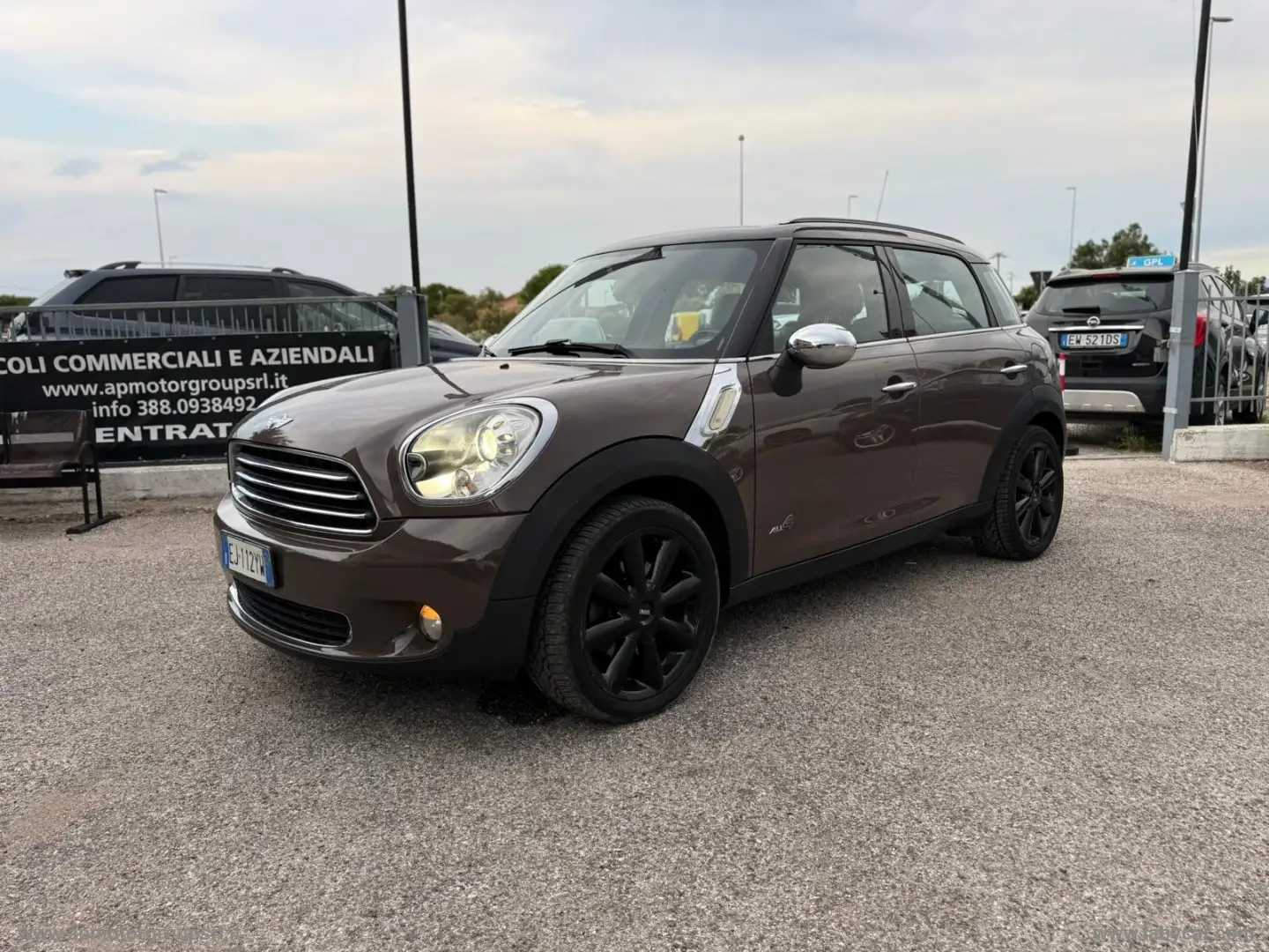 MINI Cooper Countryman Mini 2.0 Cooper D Countryman ALL4 Automatica - 2