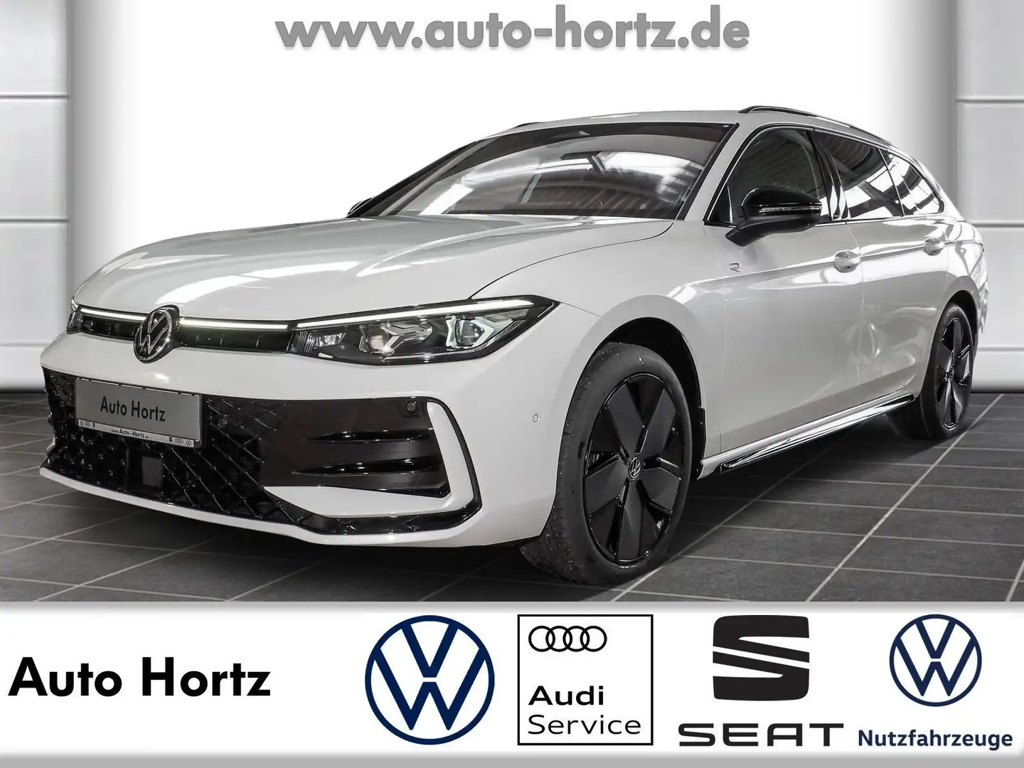 Volkswagen Passat Variant R-Line 2,0 l TDI SCR 110 kW (150 PS Weiß - 1