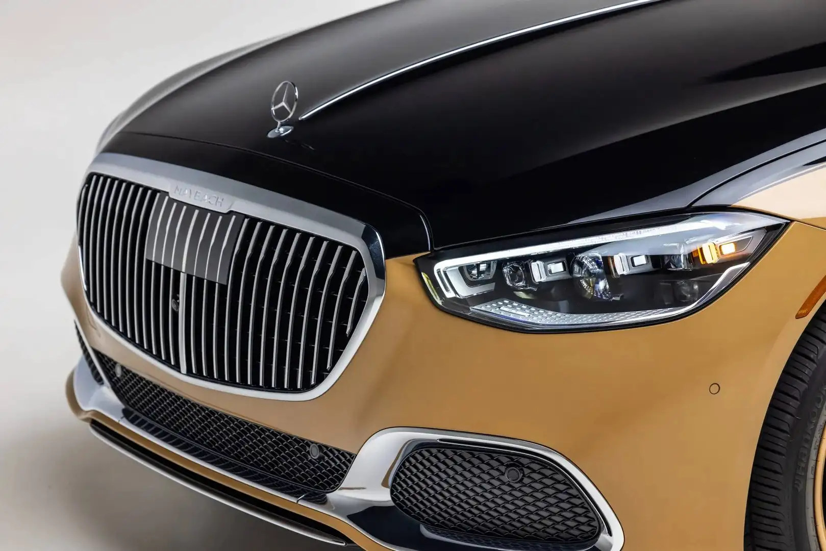 Mercedes-Benz S 680 Virgil Abloh Beige - 1