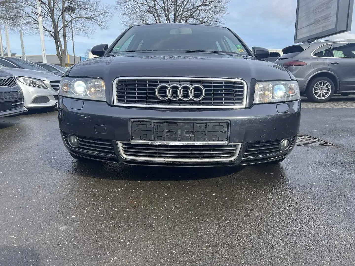 Audi A4 Avant Diesel 2.0 TDI DPF Zwart - 2