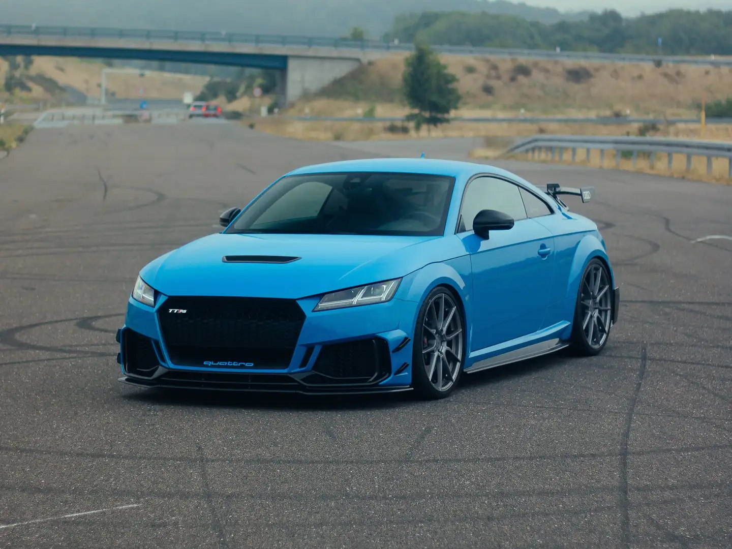 Audi TT RS TT RS Coupe quattro S tronic Синій - 1