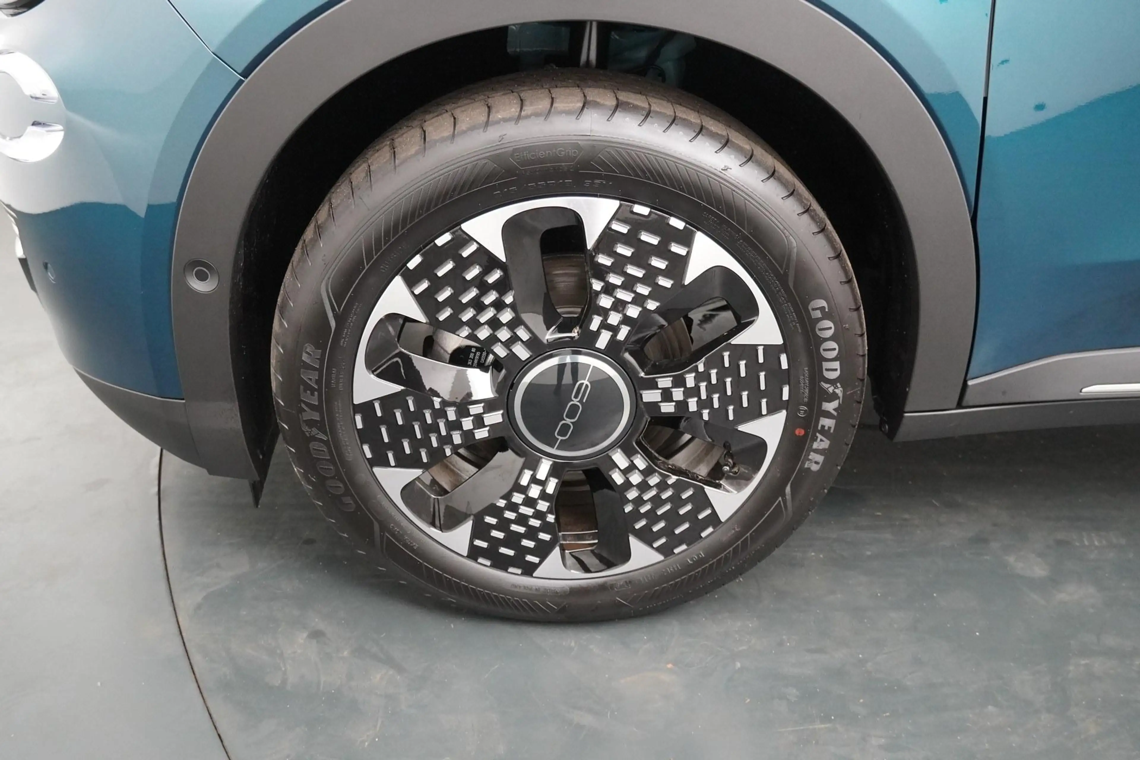 Fiat 600e La Prima 54 kWh | Pack Winter | Pack Dolce Vita | — photo 11
