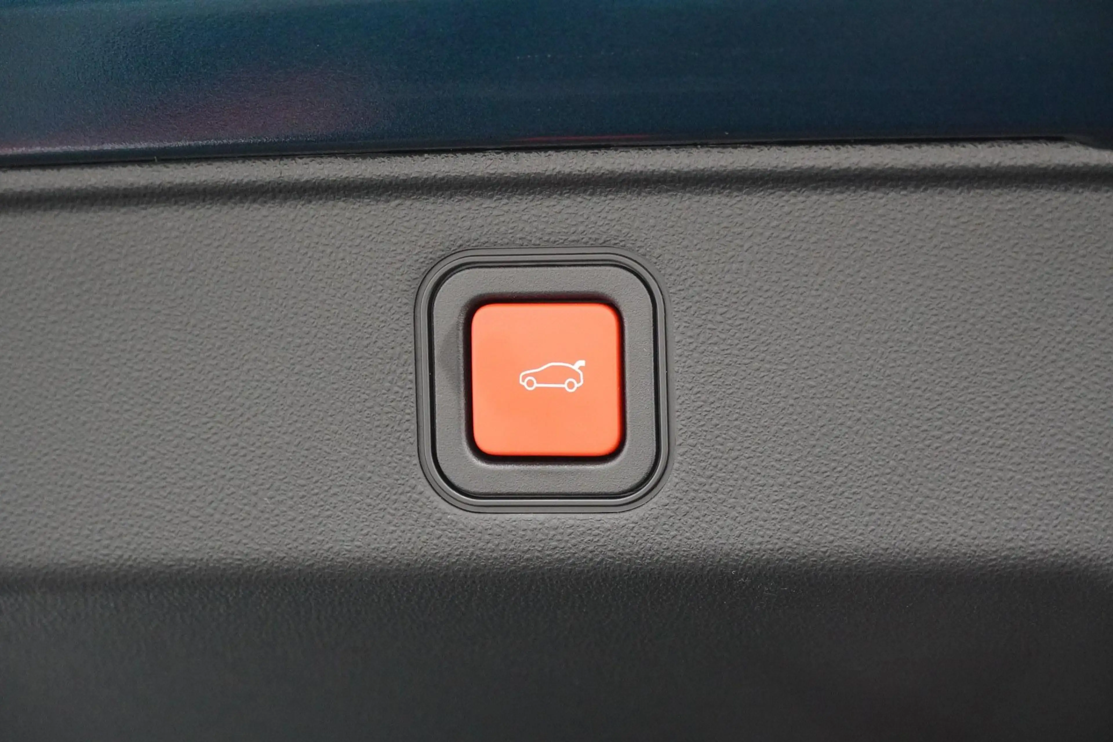 Fiat 600e La Prima 54 kWh | Pack Winter | Pack Dolce Vita | — photo 14
