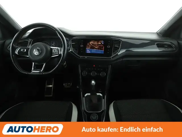Volkswagen T-Roc view 12