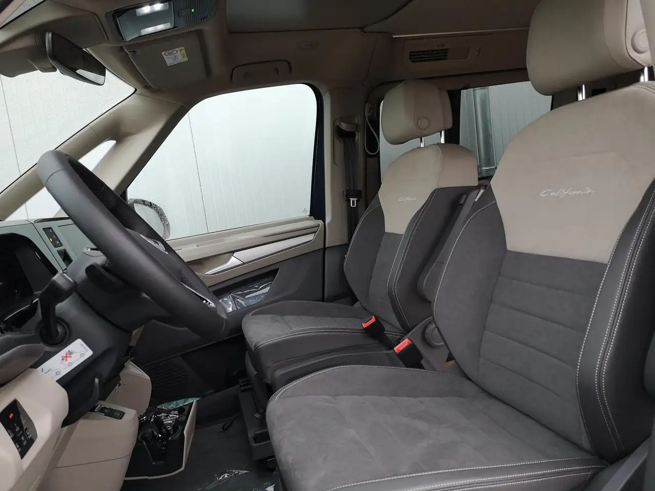 Volkswagen T7 California 2026