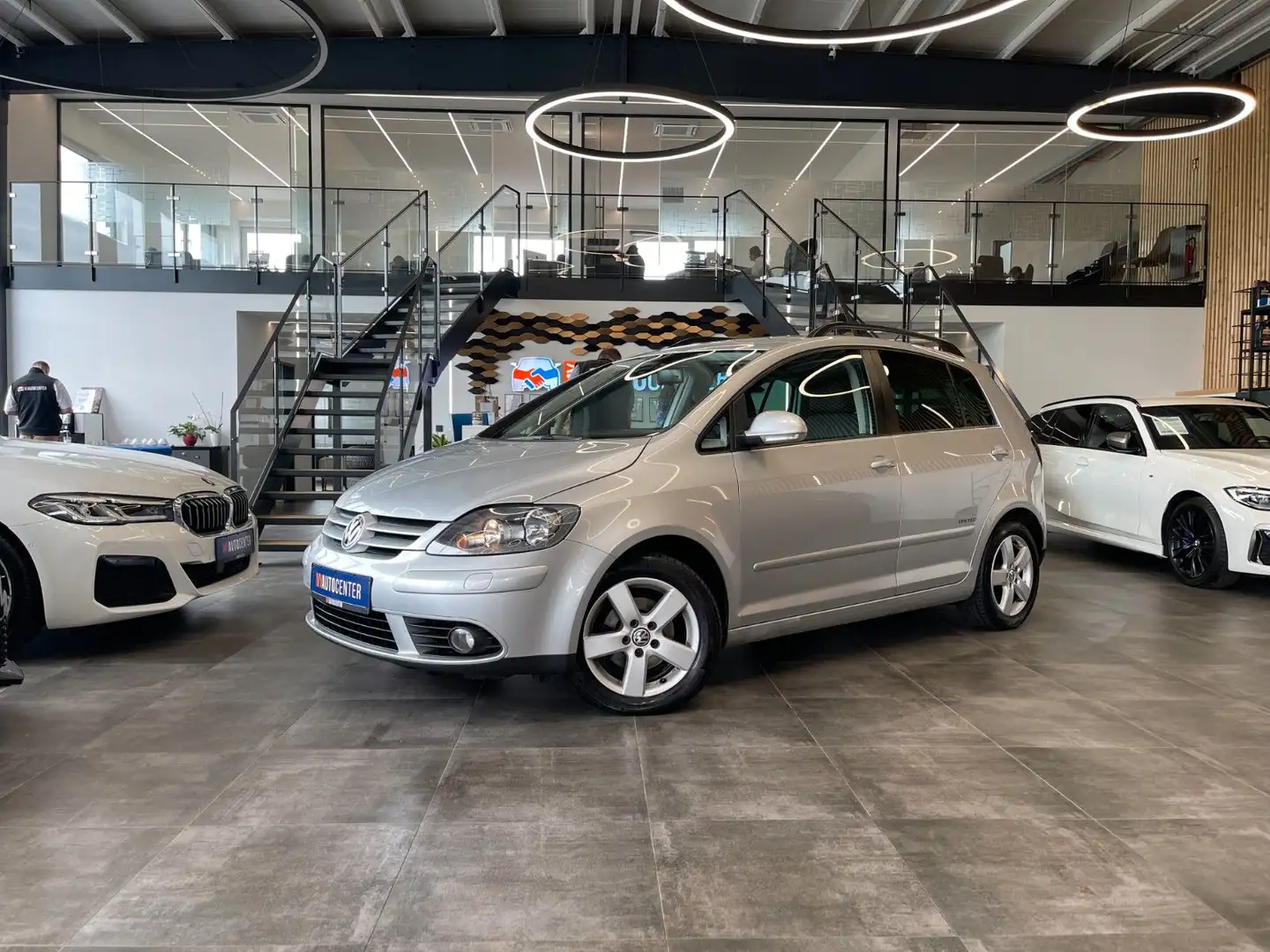 Volkswagen Golf Plus V United *TEMPOMAT*SZHZ*AHK*KLIMA* Argent - 1
