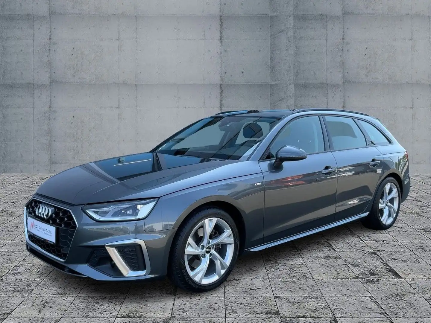 Audi A4 35 TFSI S-TR S-LINE NAVI+PDC+GRA+AHK Grijs - 2