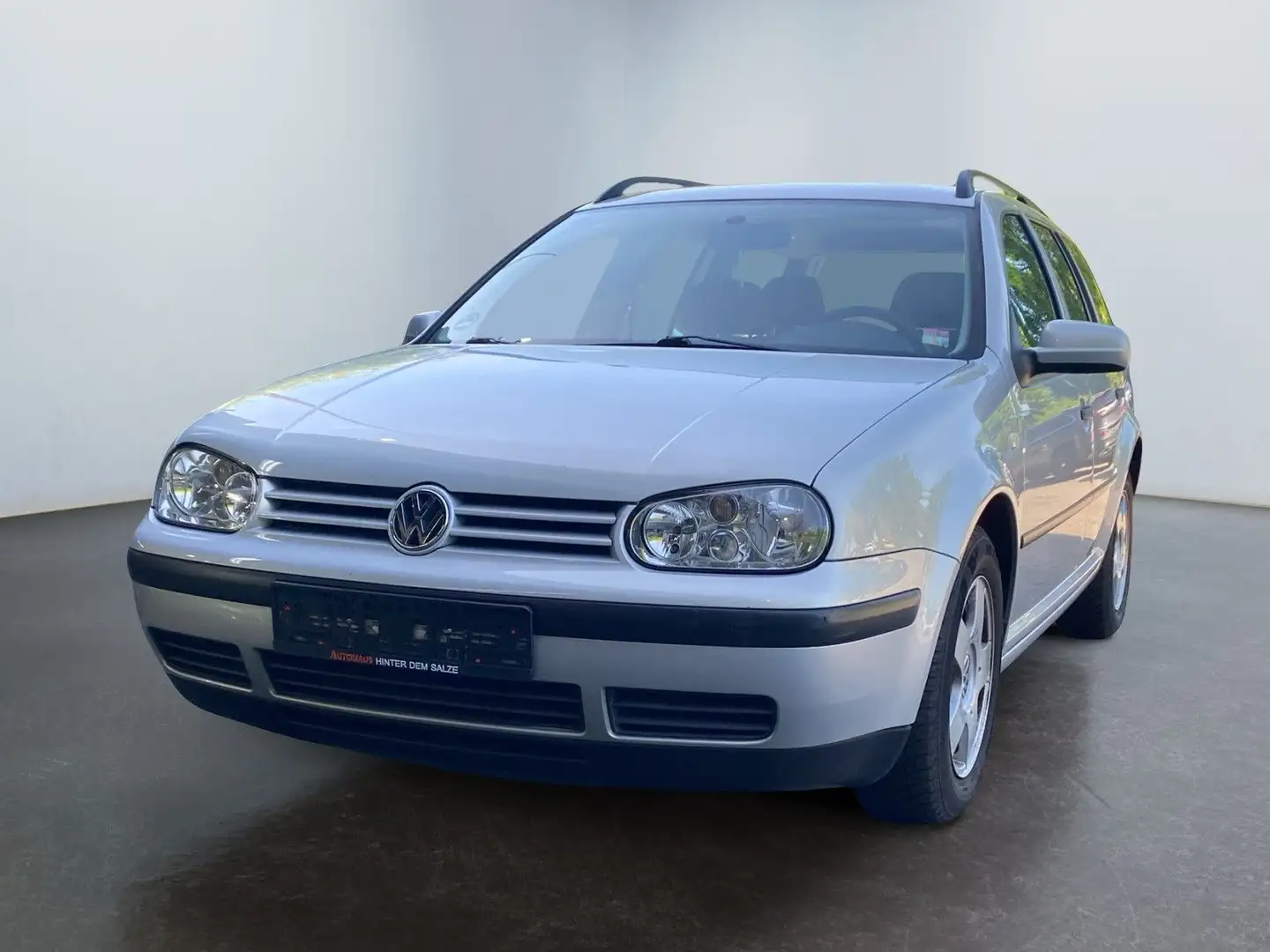 Volkswagen Golf IV Variant Trendline Silber - 1