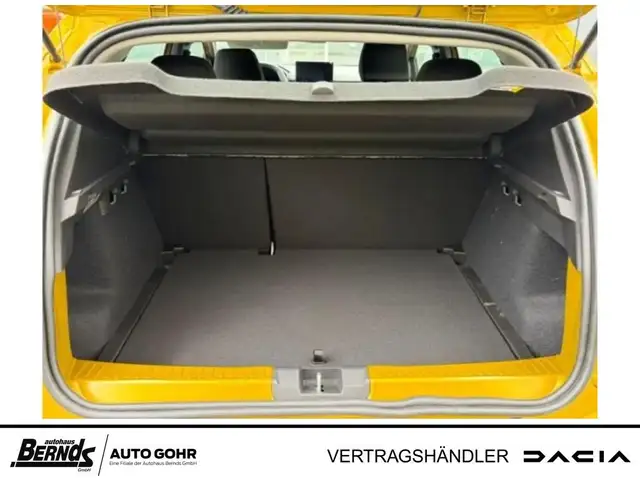 Dacia Sandero view 6