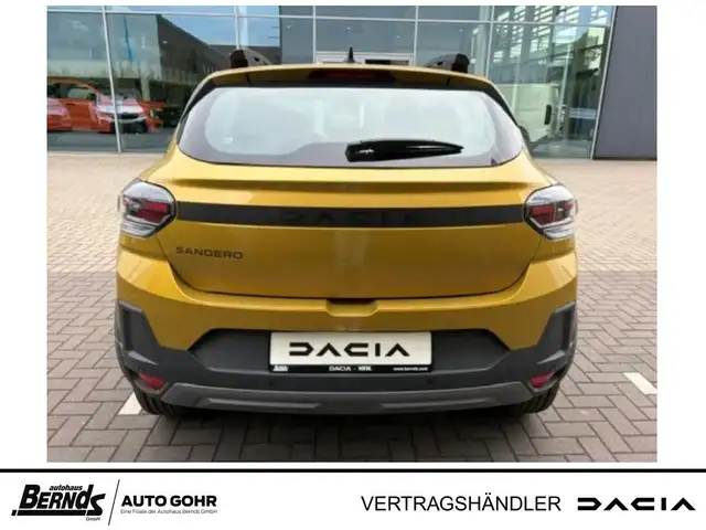 Dacia Sandero view 5