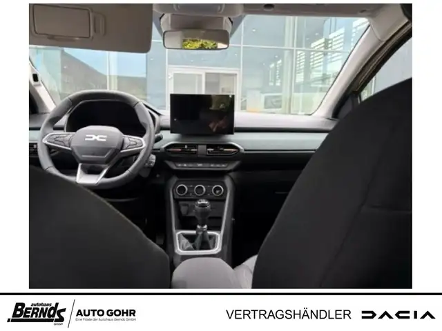 Dacia Sandero view 9