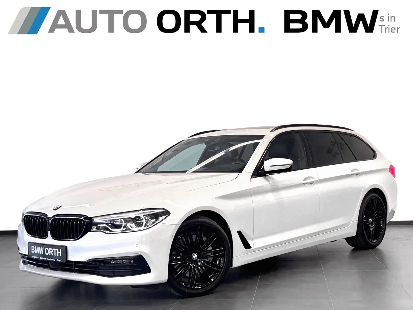 BMW 540 i xDrive Touring NAPPA PANO HUD ACC KOMF.SITZ Weiß - 1