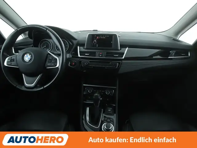 BMW 2 Series view 12