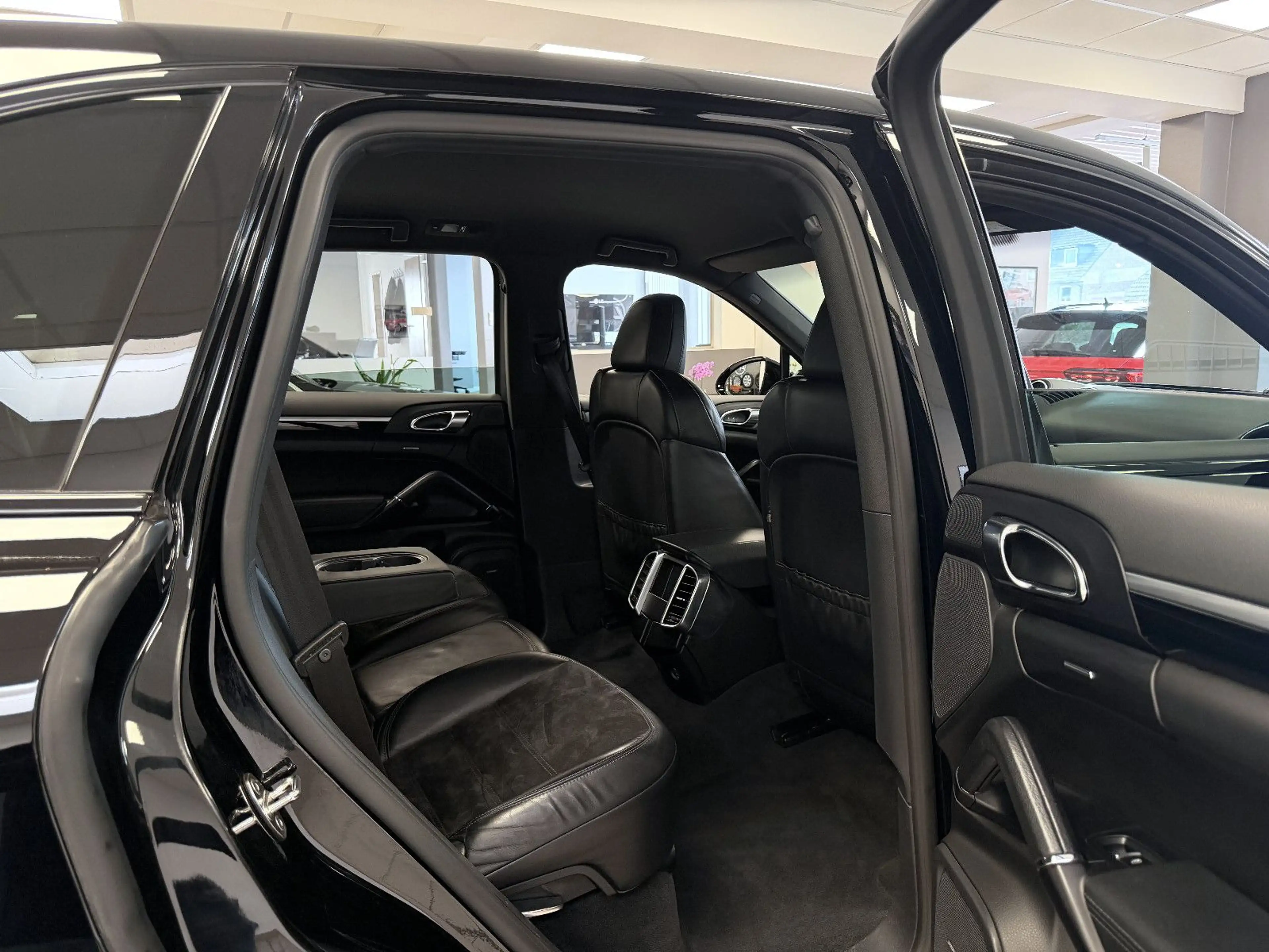 Porsche Cayenne Diesel Platinum *Chrono*Bose*Memory*21"Z — photo 13