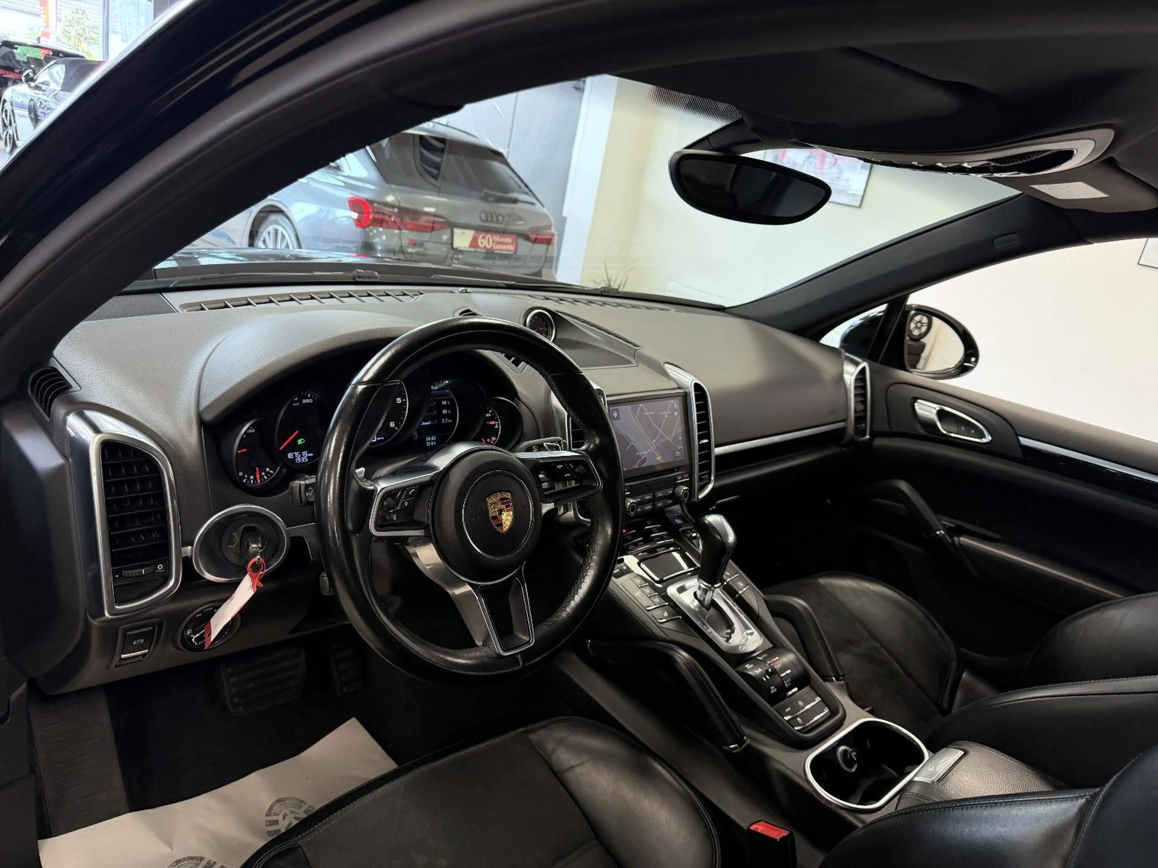 Porsche Cayenne Diesel Platinum *Chrono*Bose*Memory*21"Z — photo 4