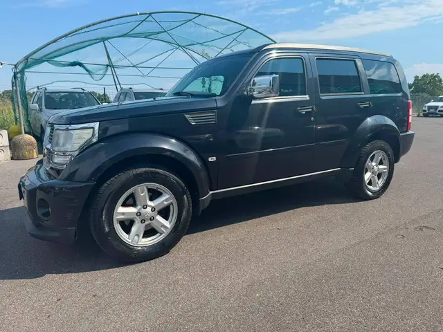 Dodge Nitro Nitro 2.8 L4 crd 16v R/T 4wd auto dpf